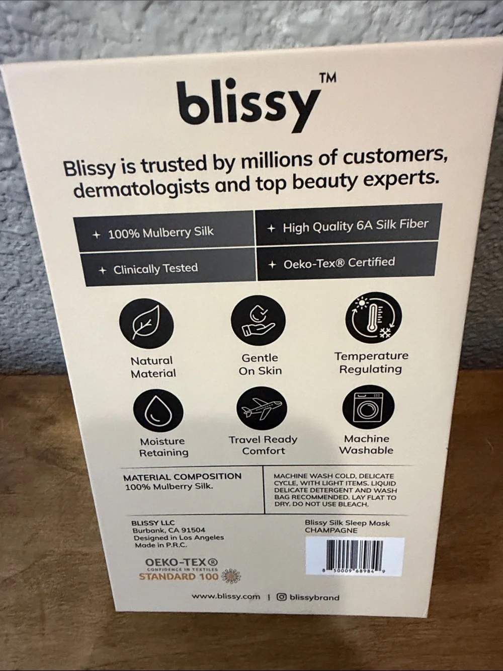 Blissy Mulberry Silk Sleep Mask in Champagne NEW